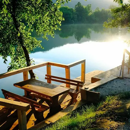 Coast Hébergement de vacances Bosanska Krupa