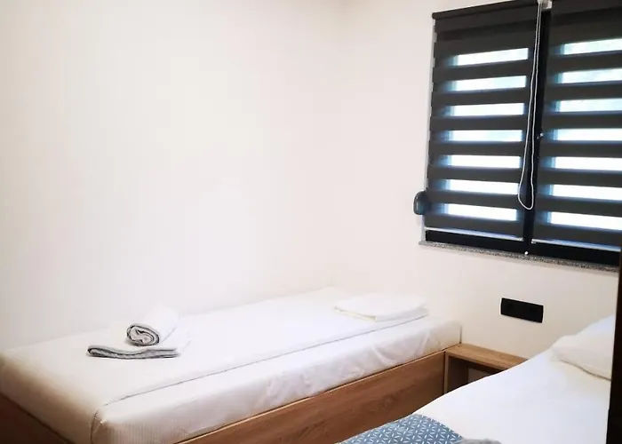 Coast בוסנסקה קרופה